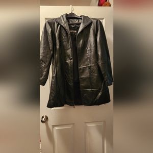 Black leather coat M